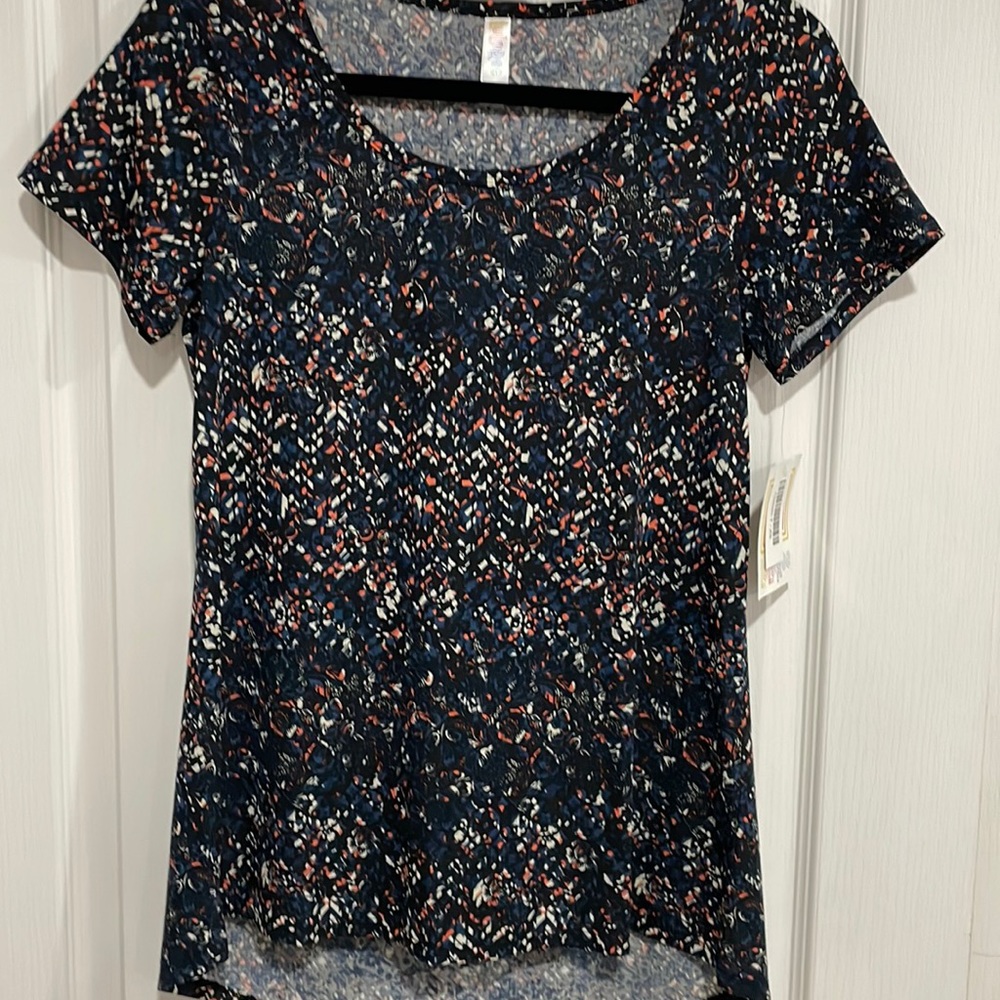LuLaRoe Classic T